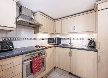 Thumbnail 1 bed flat for sale in Prescot Street, City, London