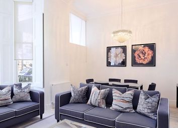 4 Bedrooms Flat to rent in Lexham Gardens, London W8