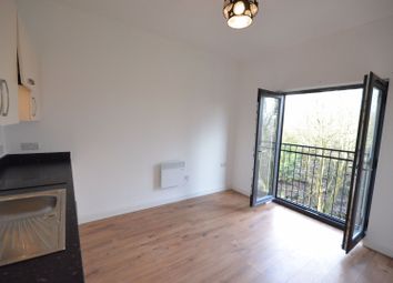 Thumbnail Flat to rent in North West House Bank Parade, Burnley, Lancashire