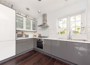 Thumbnail 3 bed flat to rent in Cureton Street, London