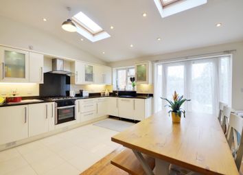 3 Bedroom Semi-detached house for rent