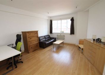 Thumbnail Studio to rent in Charing Cross Road, London