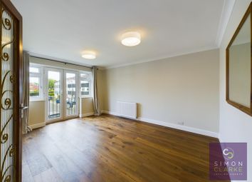 Thumbnail Flat to rent in Franklin Close, London
