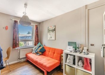 2 bed maisonette for sale in Wivenhoe Close, Peckham, London SE15