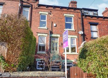 2 Bedrooms Terraced house for sale in Christ Church View, Armley, Leeds LS12
