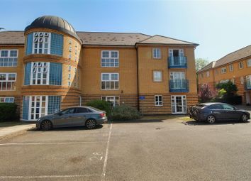 Thumbnail 2 bed flat for sale in Newland Gardens, Hertford