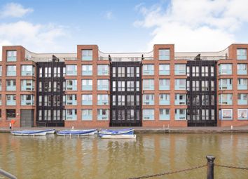 Property For In The Docks Gloucestershire Properties Thumbnail 1 Bed Flat For In The Docks Gloucester