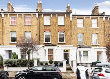 2 Bedrooms Flat for sale in Woodsome Road, London NW5