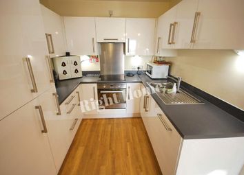 Thumbnail 2 bedroom flat for sale in Braunston House, Hatton Road, Wembley, Middlesex