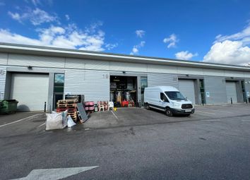 Thumbnail Warehouse for sale in Unit 19 Easter Park, Benyon Road, Aldermaston, Reading