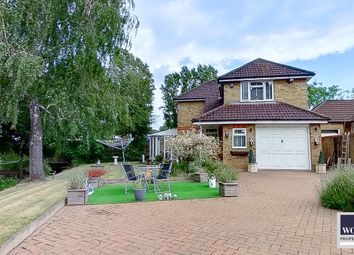 Thumbnail 3 bed detached house for sale in Southbrook Drive, Cheshunt