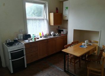 Thumbnail 4 bed property to rent in Cliff Mount Terrace, Hyde Park, Leeds