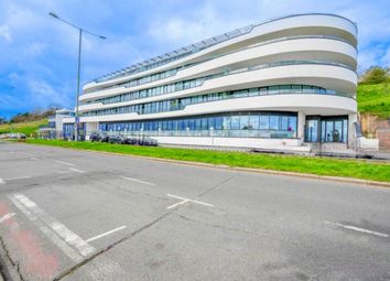 Thumbnail Flat to rent in Western Esplande, Southend-On-Sea