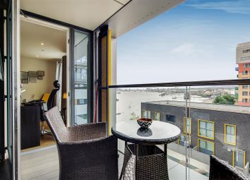 Thumbnail Flat for sale in Bessemer Place, North Greenwich