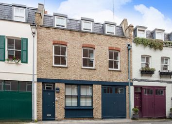 2 Bedrooms Mews house to rent in Devonshire Place Mews, Marylebone W1G