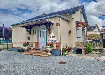 Thumbnail 3 bed property for sale in Chalette-Sur-Loing, Centre, 45120, France