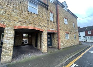 Thumbnail 1 bed flat to rent in Crown Street, Gillingham, Kent