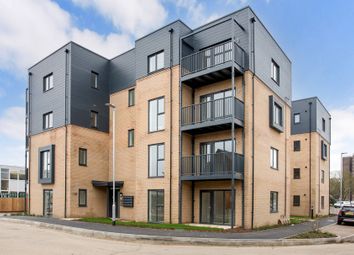 Thumbnail Flat for sale in Overfield Close, Hatfield