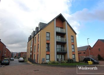 Thumbnail 2 bed flat for sale in Ark Avenue, Borehamwood, Hertfordshire