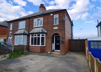 3 Bedrooms Semi-detached house for sale in Cranmer Grove, Mansfield NG19