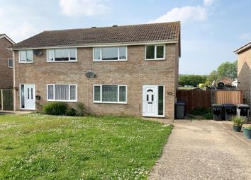 3 Bedroom Semi-detached house for rent