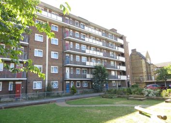 3 Bedrooms Flat to rent in Gernon Road, London E3