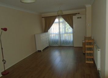 3 Bedroom Semi-detached house for rent