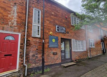 Thumbnail Retail premises to let in Chiltern House, Feathers Yard House, Feathers Yard, Basingstoke