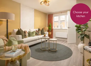 The Poppy - Front Room With Roundal