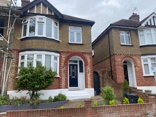 Thumbnail Property to rent in Sunnymead Avenue, Gillingham