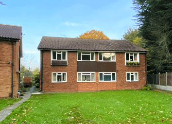Thumbnail Flat for sale in Hilda Vale Close, Orpington