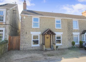 Thumbnail Cottage to rent in The Hyde, Purton, Swindon