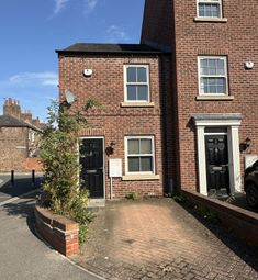 Thumbnail 2 bed property to rent in Nunthorpe Avenue, York