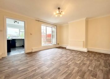 Thumbnail Property to rent in Bayly Road, Dartford