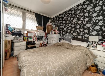 3 Bedrooms End terrace house to rent in Meeting House Lane, London SE15