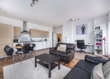 Thumbnail 2 bed flat to rent in Wheler Street, London