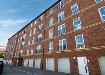 2 Bedrooms Flat for sale in Palmyra Square North, Warrington, Cheshire WA1