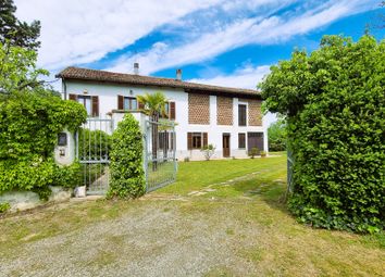 Thumbnail 4 bed country house for sale in Via Sant'antonio, Mombercelli, Asti, Piedmont, Italy