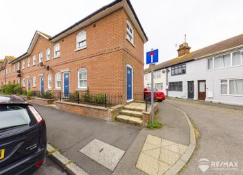 Harwich - 1 bed flat for sale