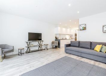 Thumbnail 2 bed flat to rent in Grange Road, London