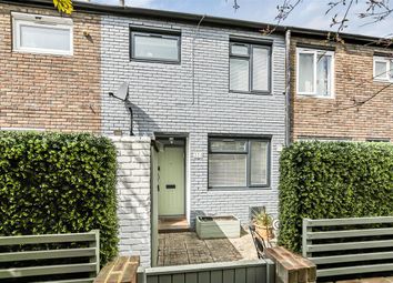Thumbnail Terraced house for sale in Dowdeswell Close, London