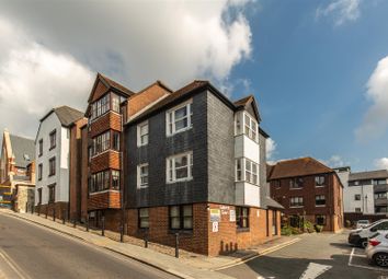 Lewes - 2 bed flat for sale