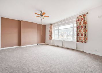 Thumbnail 4 bedroom flat to rent in North Pole Road, North Kensington, London