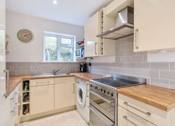 Thumbnail Flat to rent in Lynwood Avenue, Coulsdon