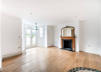 Thumbnail 1 bedroom flat to rent in Queensdale Road, Notting Hill, London