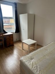 Thumbnail 5 bed town house to rent in Commercial Road, London