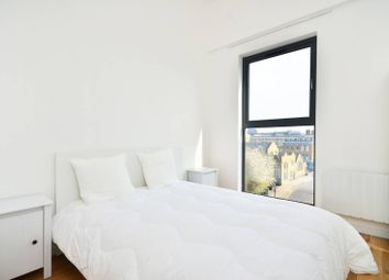 1 Bedrooms Flat to rent in Brady Street, Bethnal Green, London E1