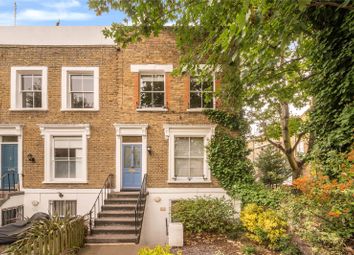 2 bed maisonette for sale in Yeate Street, Islington, London N1