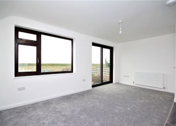 Thumbnail 2 bed flat to rent in Brighton Road, Lancing, West Sussex