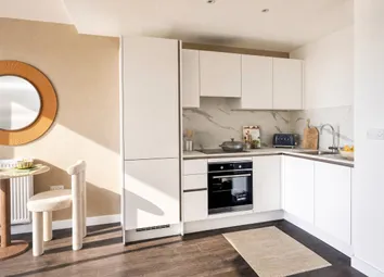Hayes Village - Studio Kitchen